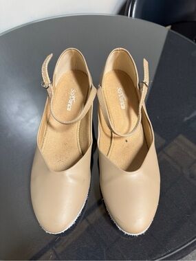 SoDanca Nude Tan Mary Jane Dance shoes, size 8